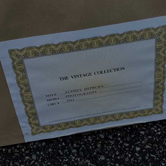 Audrey Hepburn Breakfast At Tiffany Framed Original picture w/ signature… - Picture 3 of 5